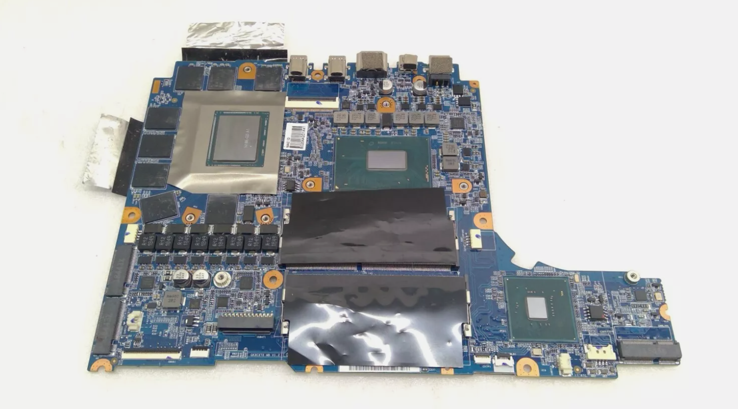 Main CyberPower Tracer III-15R 17R